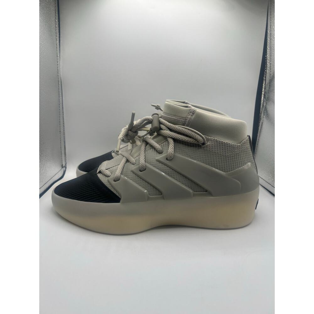 Fear Of God Athletics x Adidas I BASKETBALL “Sesame Carbon” size 8.5 men’s